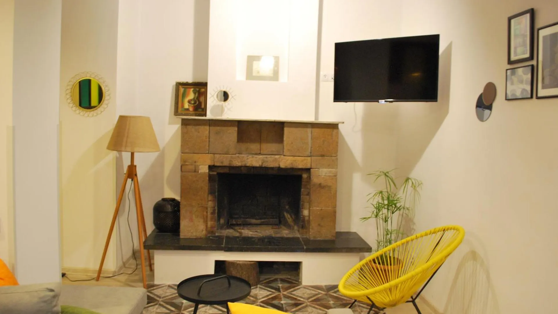 Apartamento Griboedovi 37 Tiflis Georgia