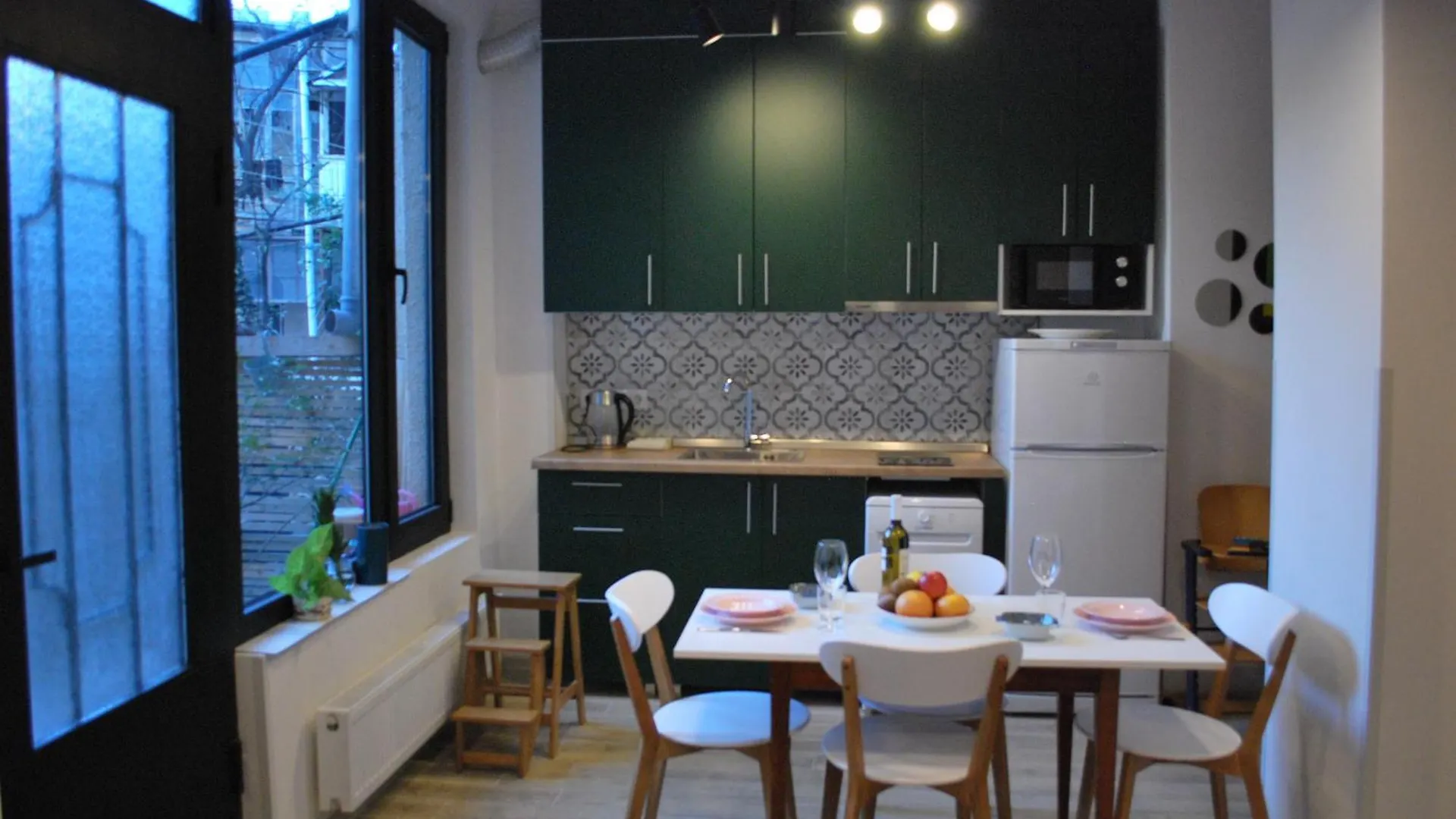 Apartamento Griboedovi 37 Tiflis